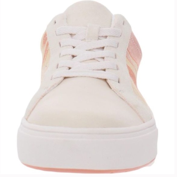 Sanctuary Daytripper Leather & Fabric Lace Up Low Top Sneakers Womens 9 NEW - Picture 3 of 8